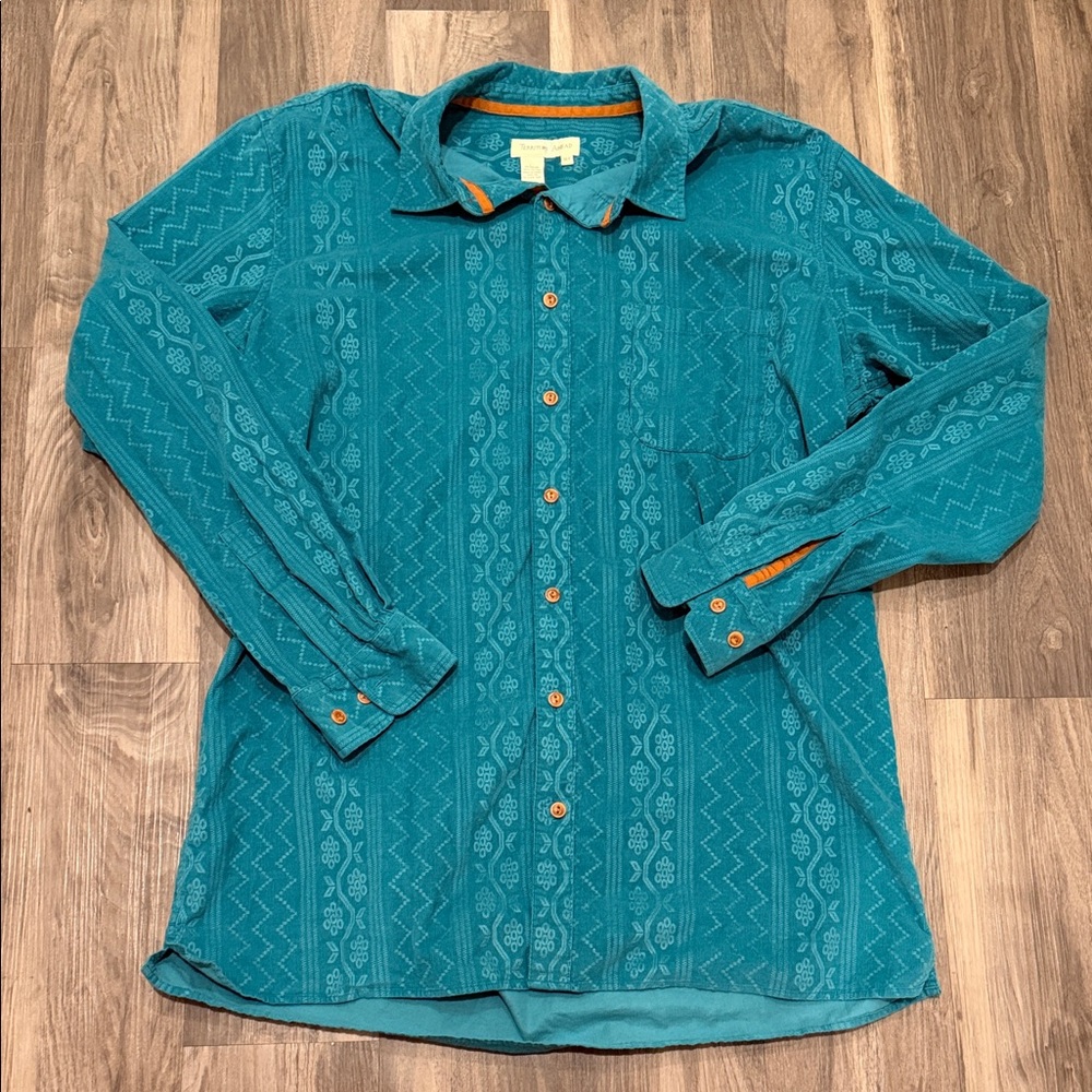 🌲 Territory Ahead Textured Corduroy Button Down